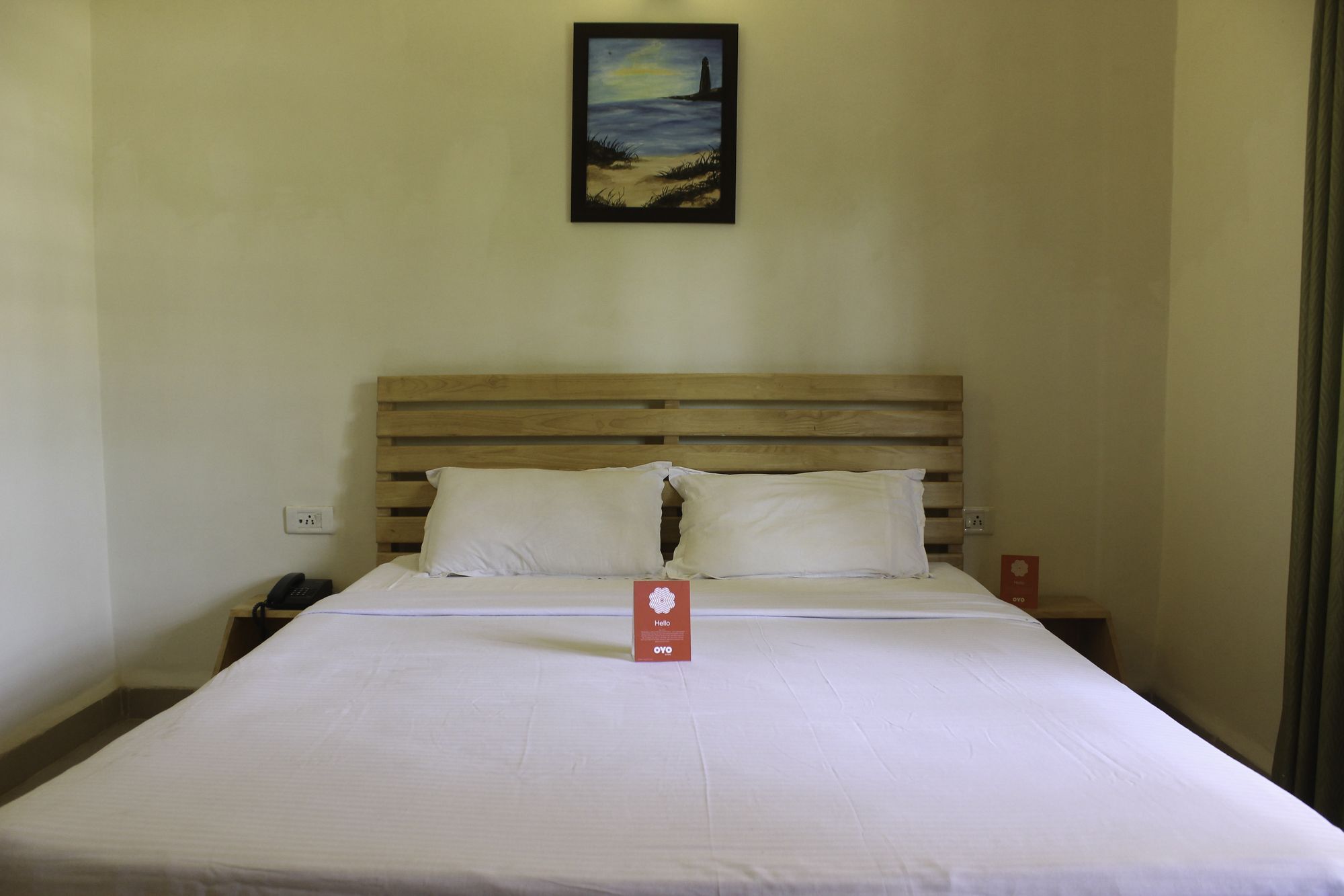 Oyo 7333 V Palms Hotel Candolim Bagian luar foto